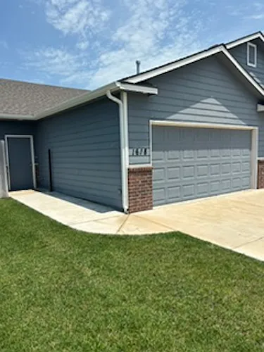 1618 E Olive Ct Photo 1