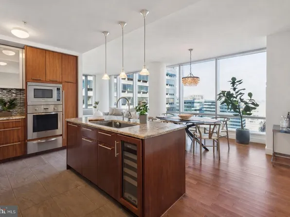 1414 S Penn Sq W Unit 24-F, Philadelphia, PA 19102