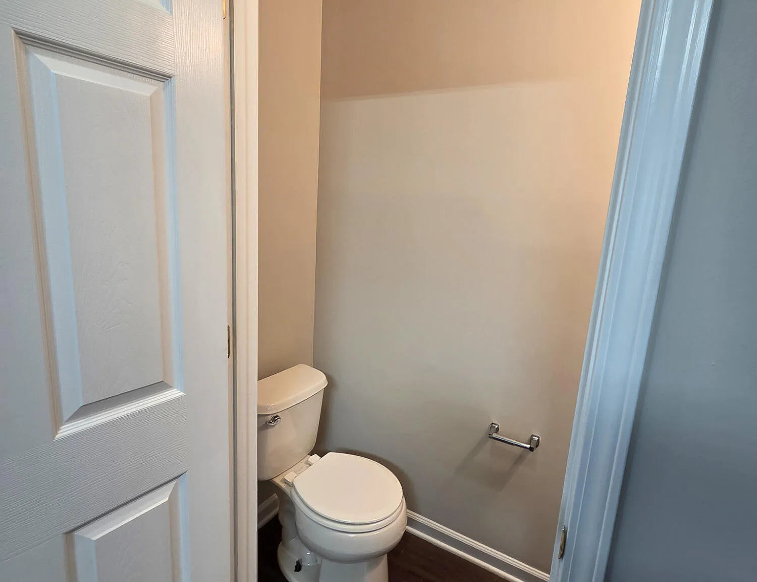 3 bed, 2.5 bath, 1473 sqft, $1,725 — Photo 2