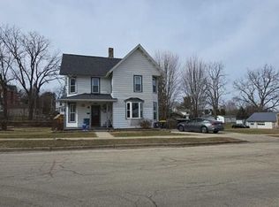 535 17th Ave, Monroe, WI 53566