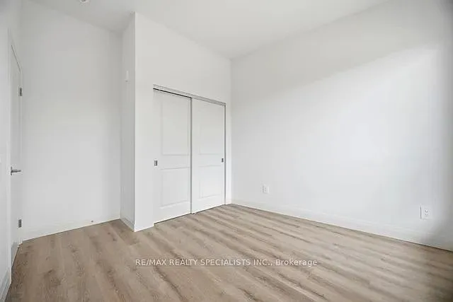 1333 Weber St E #103 — Photo 30