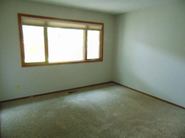 831 Coronado Ave — Photo 11