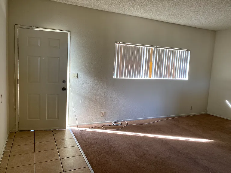 120 N 13th Ave #O — Photo 5