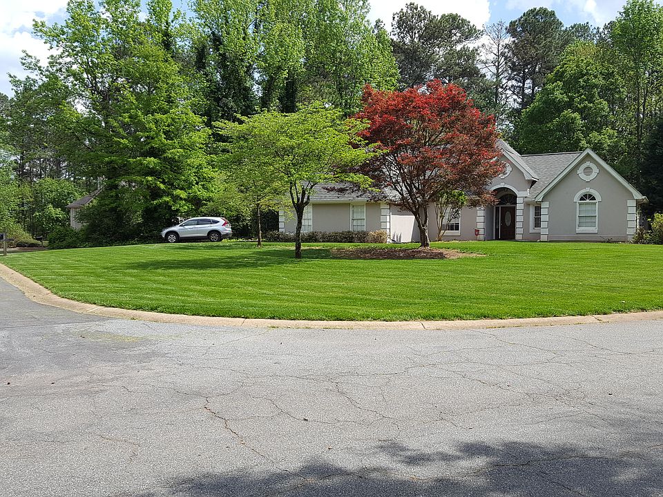 1st image of 2755 Briarfield Way