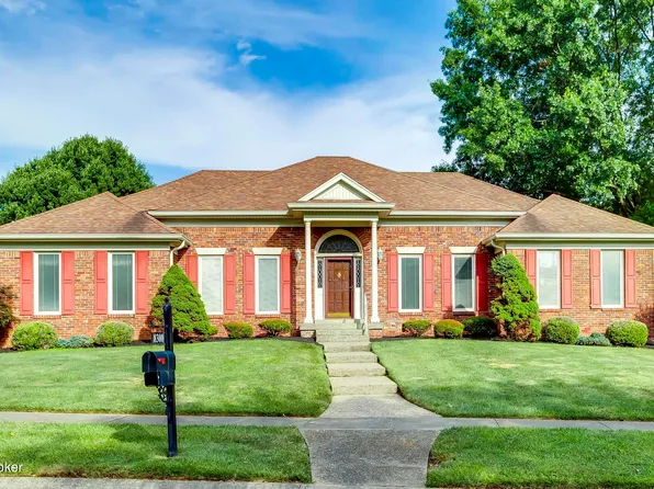 8300 Regency Woods Way, Louisville, KY 40220