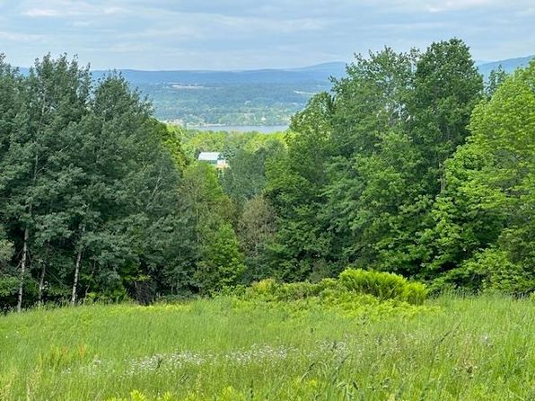 360 city farm Road, Newport City, VT 05855