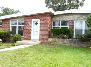 2421 Forest Green Rd, Baltimore, MD 21209