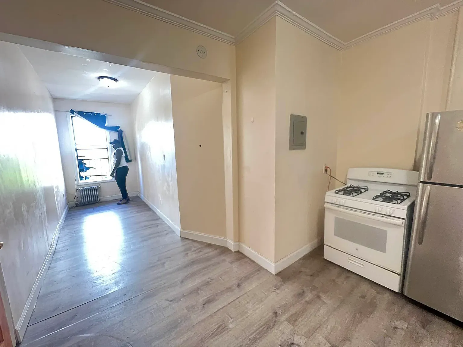 1482 Herkimer Street — Photo 3