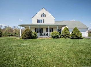 25 Cherry Ridge Rd, Middlefield, CT 06455