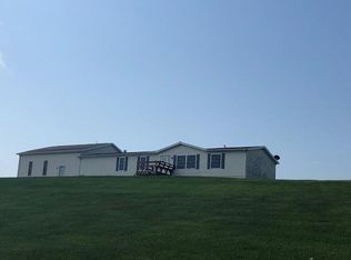 24622 W Korth Rd, Elmwood, IL 61529