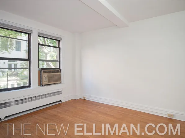 319 East 50th Street image 1 of 5