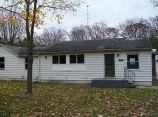 55378 Hollywood Blvd, South Bend, IN 46628