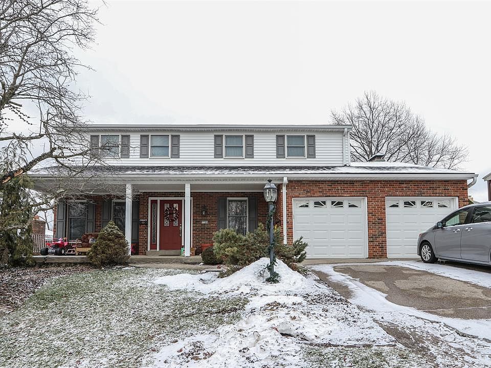 1st image of 7266 Applevalley Ct