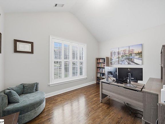 3rd image of 55 Devonhall Way