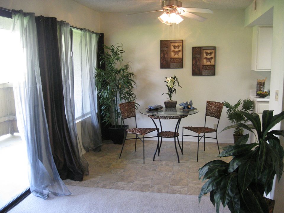 2nd image of 6155 Palm Ave APT 2004