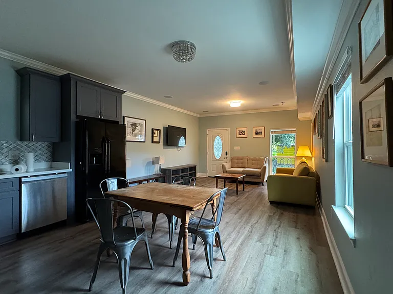 1710 Bayou Rd — Photo 4