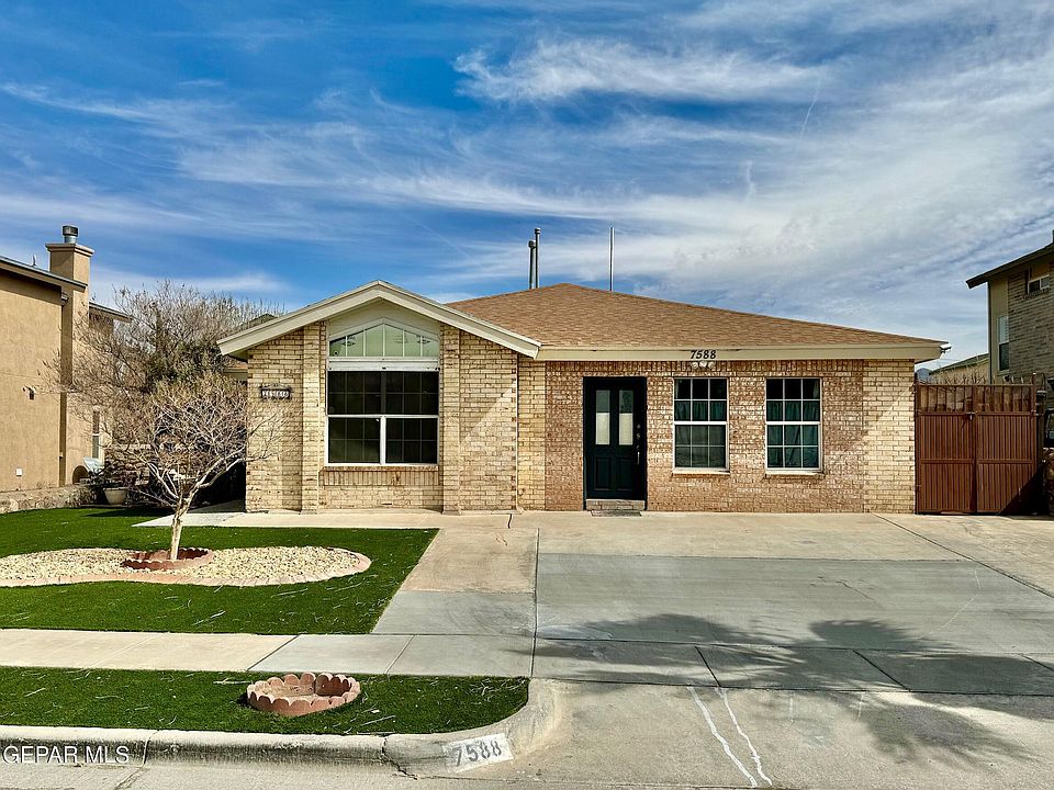 1st image of 7588 Plaza Taurina Dr