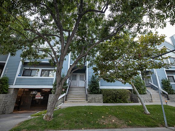 3rd image of 5809 Etiwanda Ave