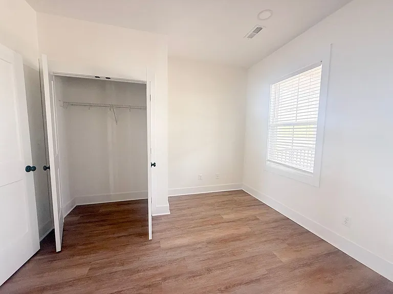 1389 Meridian St — Photo 29