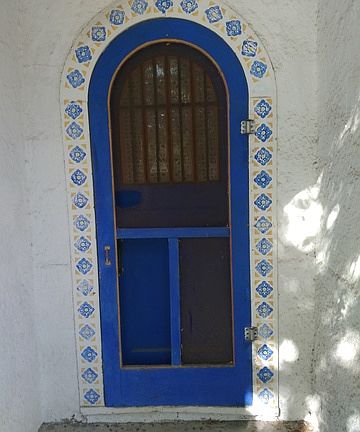 2nd image of 2123 W Cesar E Chavez Blvd