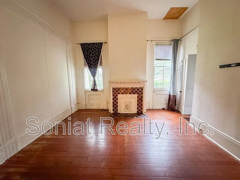 3707 Camp St — Photo 6
