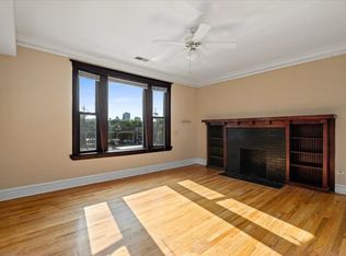 3707 N Sheffield Ave #3, Chicago, IL 60613