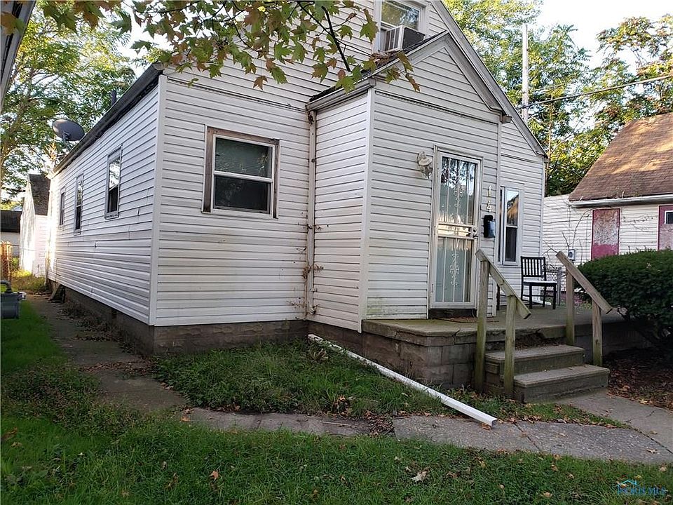 2nd image of 14 E Park St