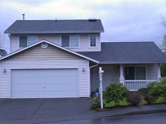 2nd image of 6023 52nd St NE