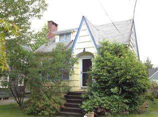 7552 19th Ave NE, Seattle, WA 98115