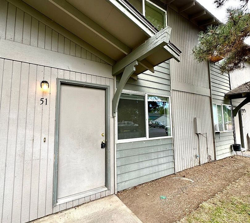 1st image of 1632 SW Lava Ave #L1632-51
