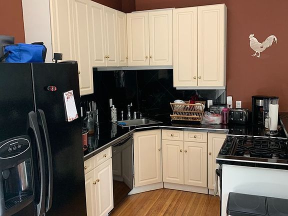 4th image of 508 Madison Ave APT 2R