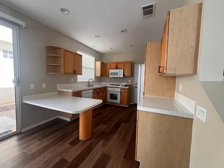 27934 Crown Court Cir #120 — Photo 14