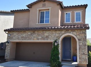 892 Lassen Ln W, Madera, CA 93636