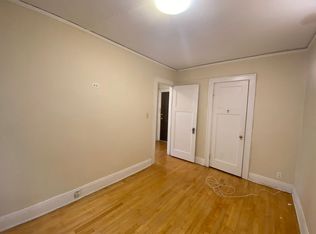 829 N. Cass, Milwaukee, WI 53202