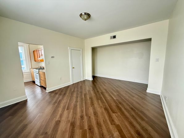 1700 Saint Paul St APT 302