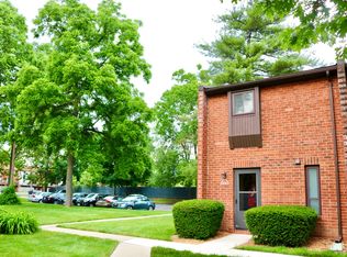 106 Lancelot Ln, Westerville, OH 43081