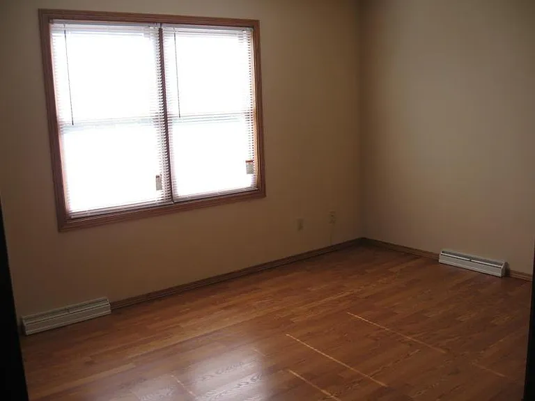 1116 N Gammon Rd — Photo 9