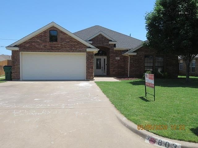 1st image of 803 Sugarbush Ln