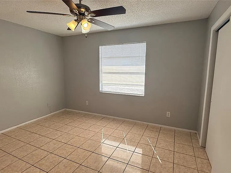 106 Booth Ln #D — Photo 2