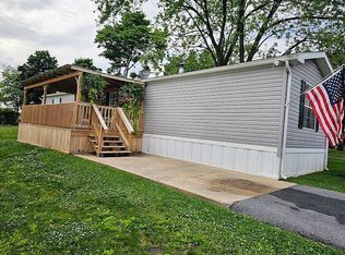 4 Oak Knoll Est, Elizabethtown, PA 17022