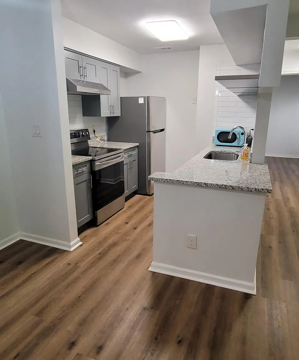 560 Candle Ln — Photo 2