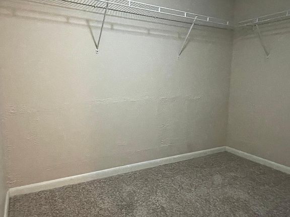 5th image of 100 Fairways Blvd #1808