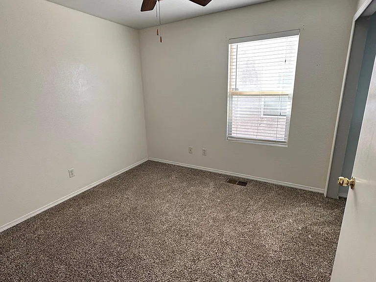 660 Vista Lejos Ln SW — Photo 21