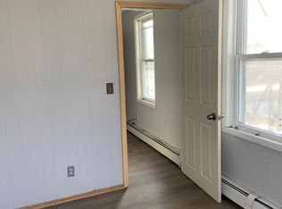 250 Sayles Ave APT 3, Pawtucket, RI 02860