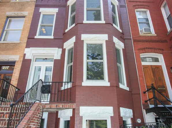215 5th St NE, Washington, DC 20002