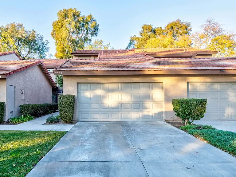 2535 Cypress Point Dr — Photo 1