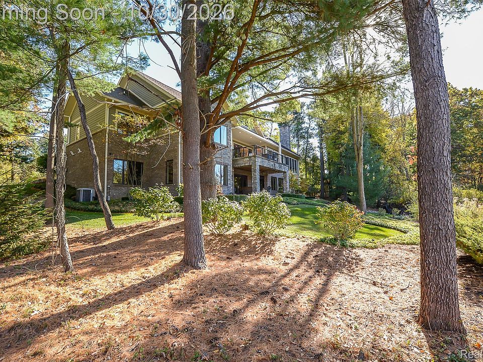 5744 Wyndam Ln, photo 11