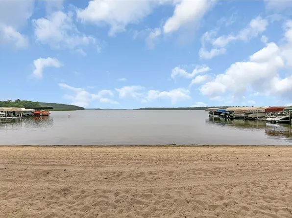 7805 Bear Rd APT 22, Cushing, MN 56443