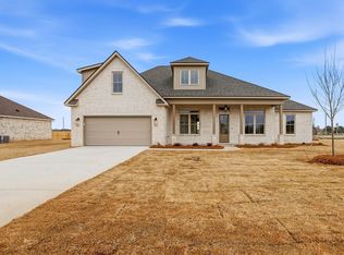 200 Farmland Cir, Perry, GA 31069