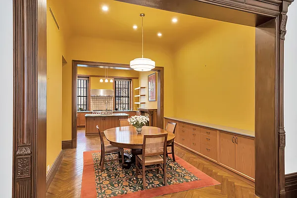 Sold by Compass | media 28